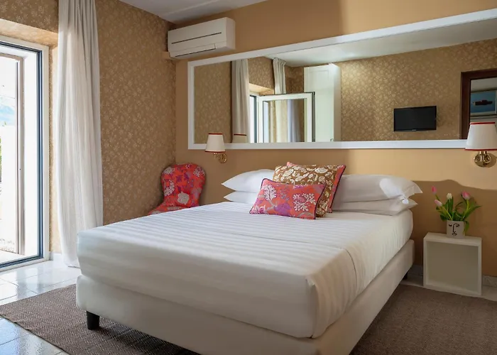 La Caletta Bolognese מלון 3*